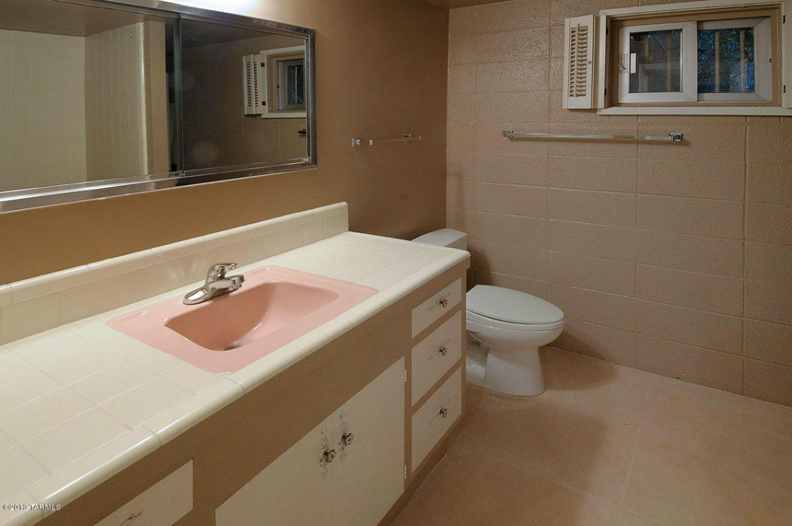 2002 E 3rd St, Tucson, AZ 85719 photo 14