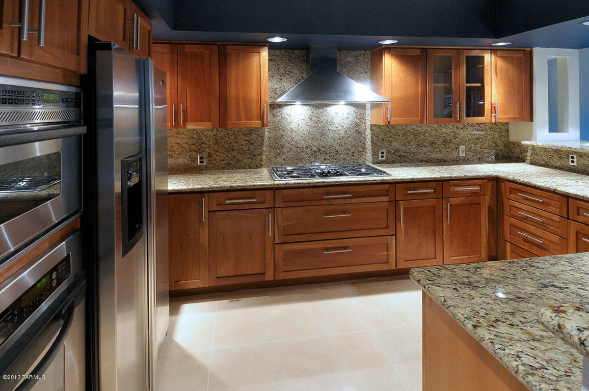 2002 E 3rd St, Tucson, AZ 85719 photo 8