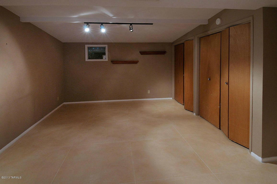 2002 E 3rd St, Tucson, AZ 85719 photo 13