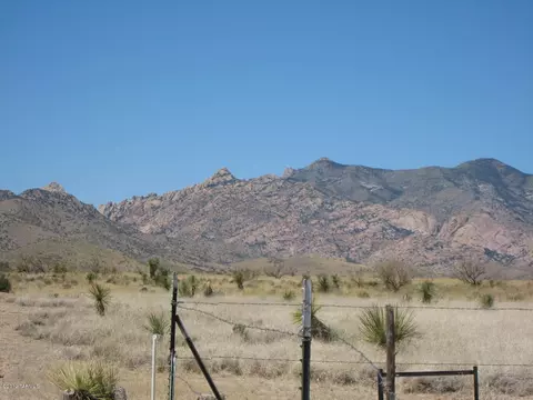 15 W Eagle Wings Rd, Pearce, AZ 85625 photo 4