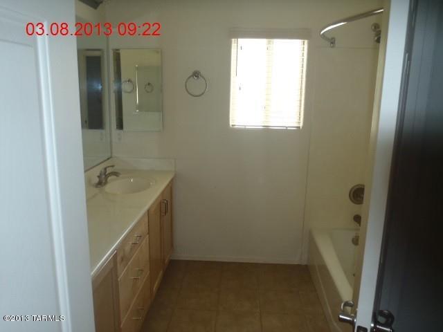 14517 E Desert Plume Ct, Vail, AZ 85641 photo 8