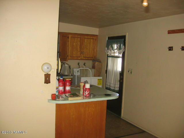 7233 E 34th St, Tucson, AZ 85710 photo 5