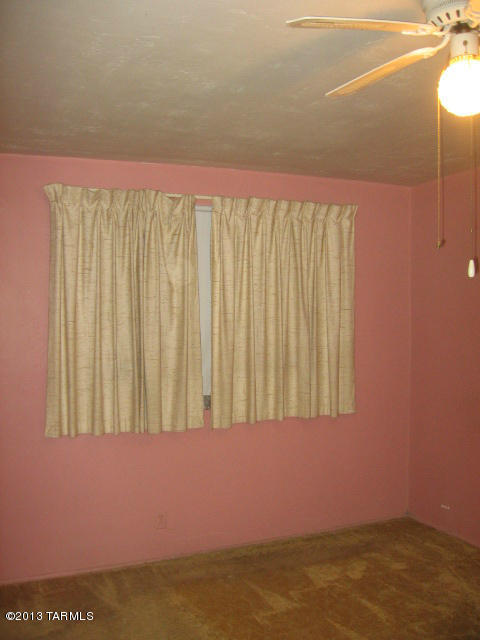 7233 E 34th St, Tucson, AZ 85710 photo 7
