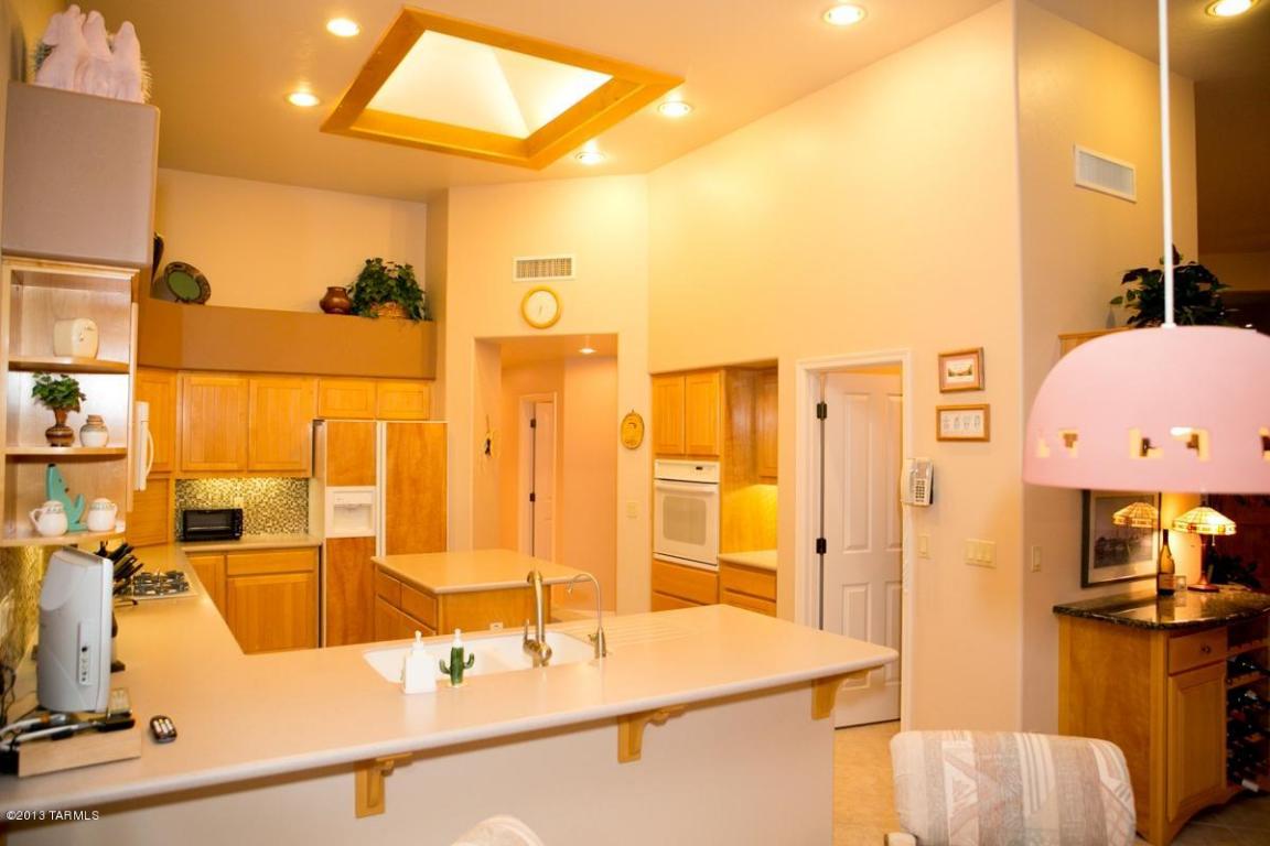 9870 E Fire Agate Pl, Tucson, AZ 85749 photo 4