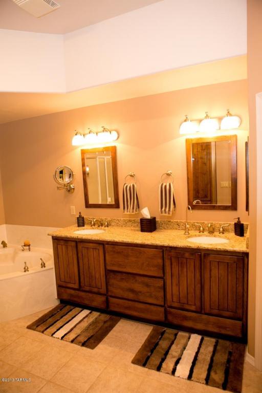 9870 E Fire Agate Pl, Tucson, AZ 85749 photo 15