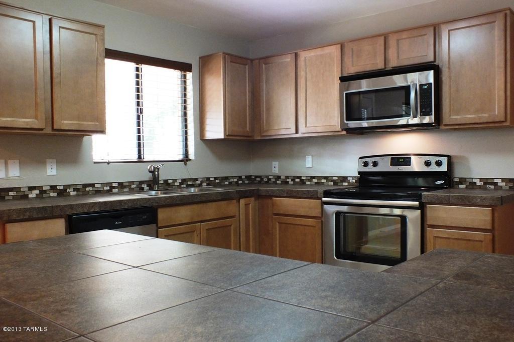 5758 E 4th St, Tucson, AZ 85711 photo 12