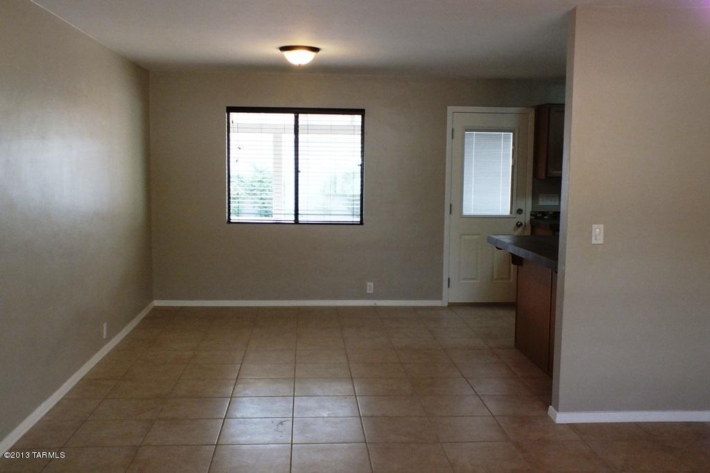 5758 E 4th St, Tucson, AZ 85711 photo 10