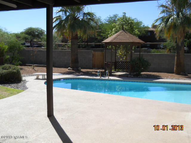 9600 E Vicks Pl, Tucson, AZ 85748 photo 13