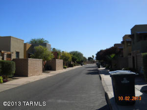 345 E Cedarvale Rd, Tucson, AZ 85704 photo 2