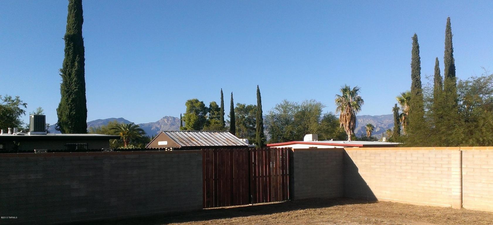 7451 E Brooks Dr, Tucson, AZ 85730 photo 7