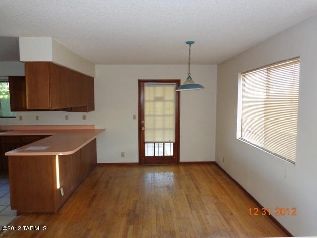 4814 E 3rd St, Tucson, AZ 85711 photo 8