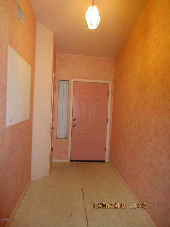 9342 N Eagelstone Loop, Tucson, AZ 85742 photo 4