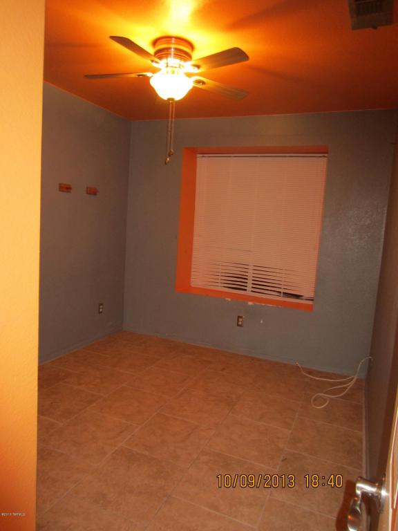 9342 N Eagelstone Loop, Tucson, AZ 85742 photo 11