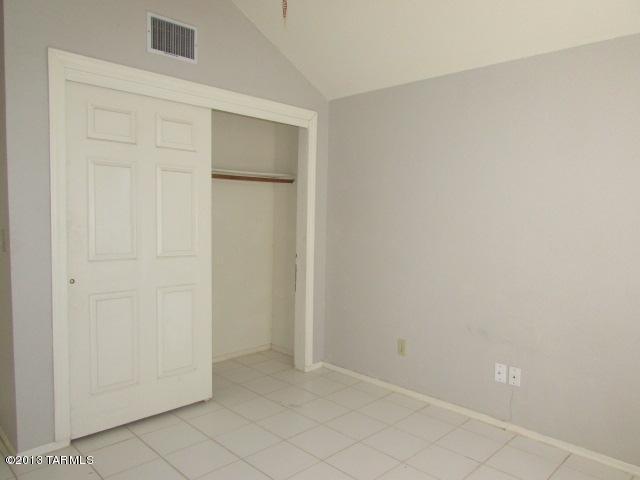 5421 S Wembley Rd, Tucson, AZ 85746 photo 13