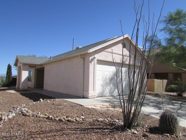 5421 S Wembley Rd, Tucson, AZ 85746 photo 2
