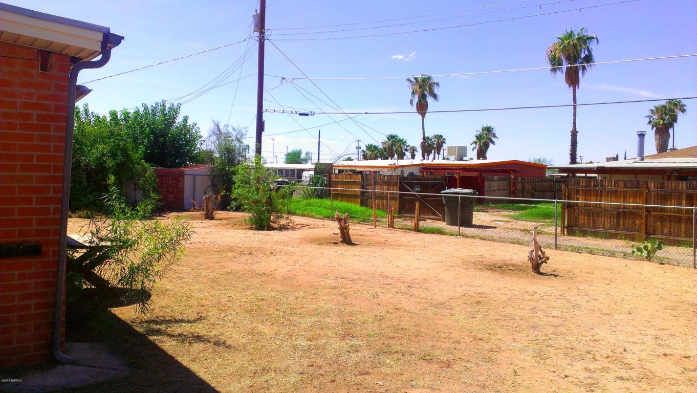 5609 E 36th St, Tucson, AZ 85711 photo 3