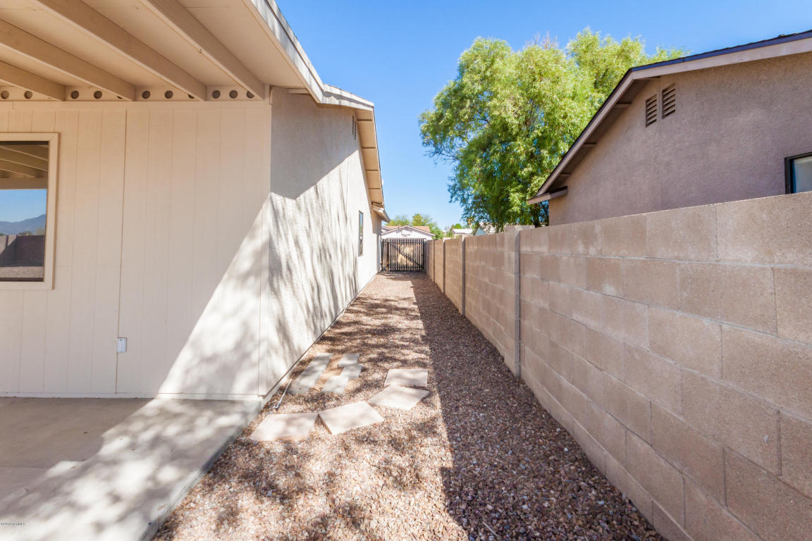 6875 N De Chelly Loop, Tucson, AZ 85741 photo 29