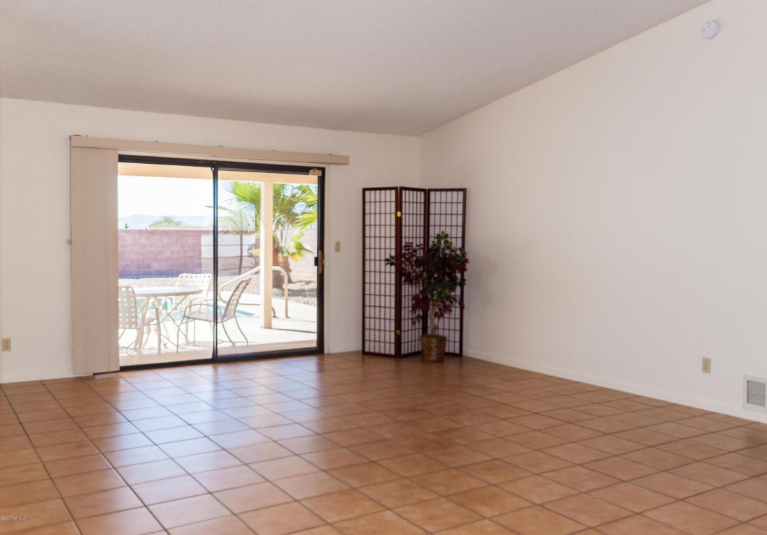 6875 N De Chelly Loop, Tucson, AZ 85741 photo 3