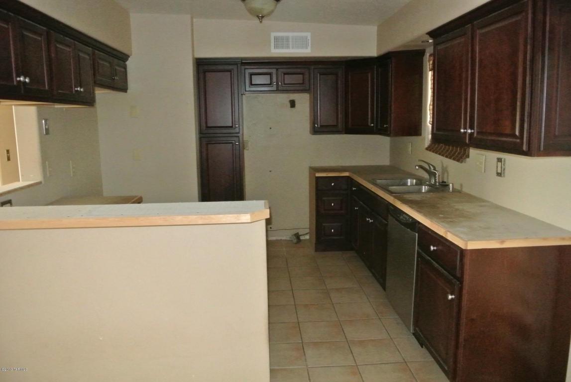 8625 E Ruby Dr, Tucson, AZ 85730 photo 8