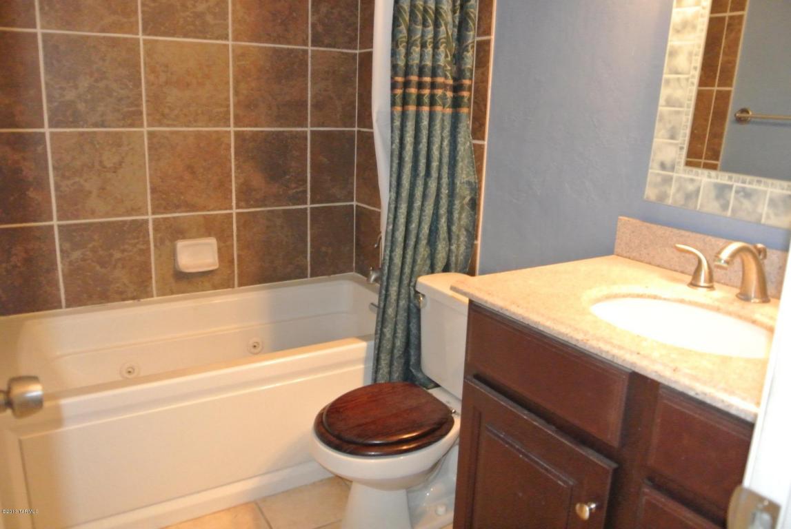 8625 E Ruby Dr, Tucson, AZ 85730 photo 21
