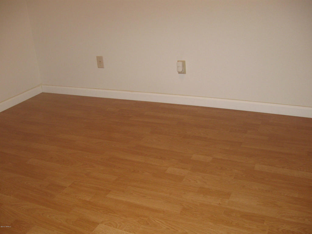 815 W Palomas Dr, Willcox, AZ 85643 photo 9