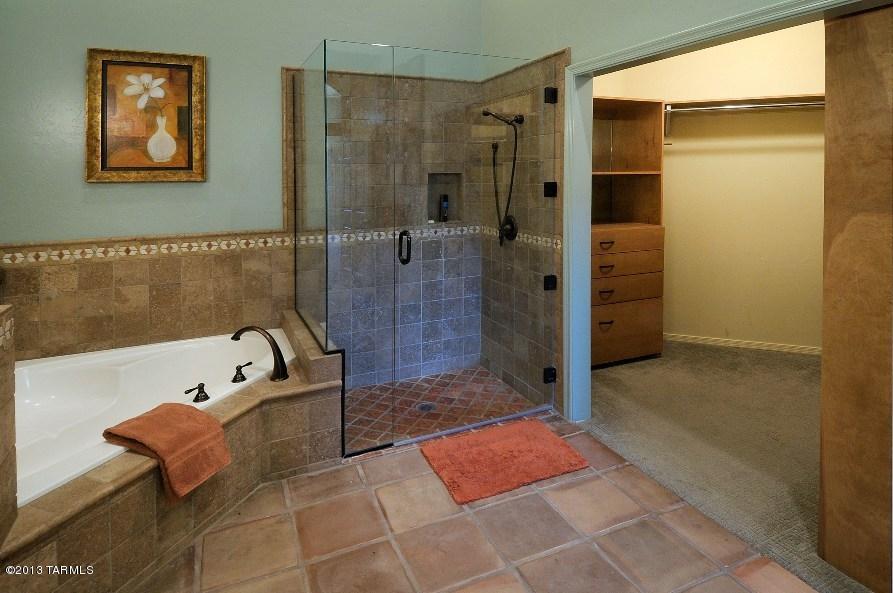 7092 E Chipmunk Ct, Tucson, AZ 85750 photo 12