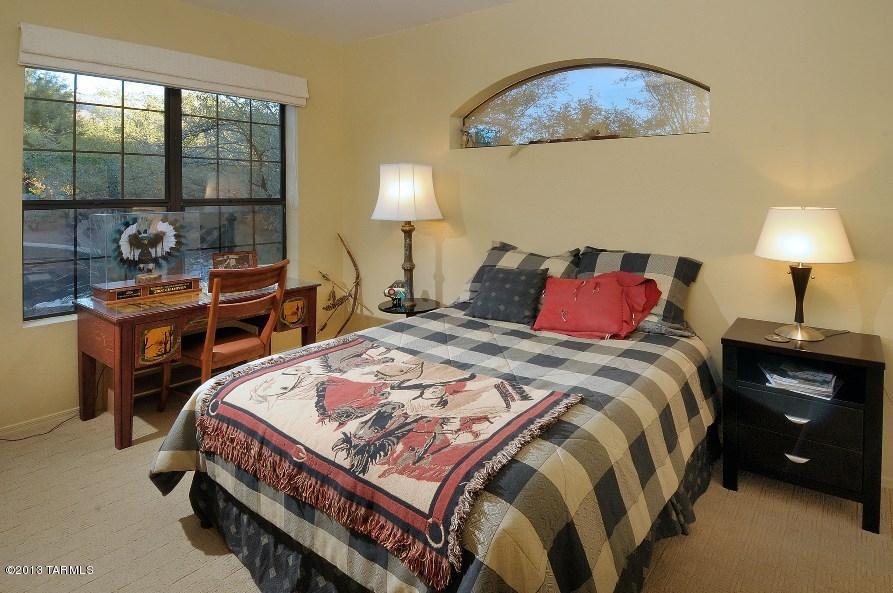 7092 E Chipmunk Ct, Tucson, AZ 85750 photo 17