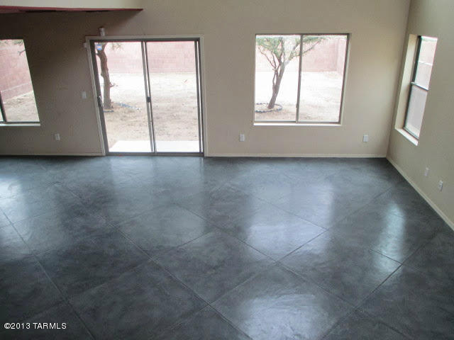 9970 E Apache Rain Dr, Tucson, AZ 85748 photo 11