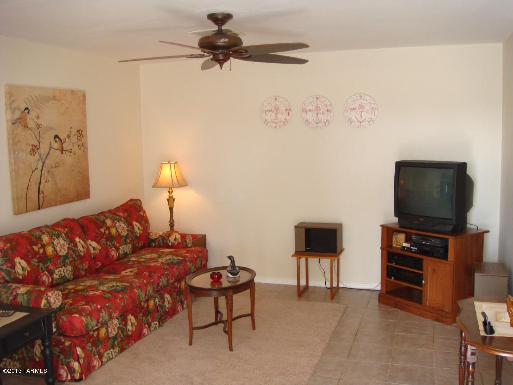1207 E 33rd St, Tucson, AZ 85713 photo 5