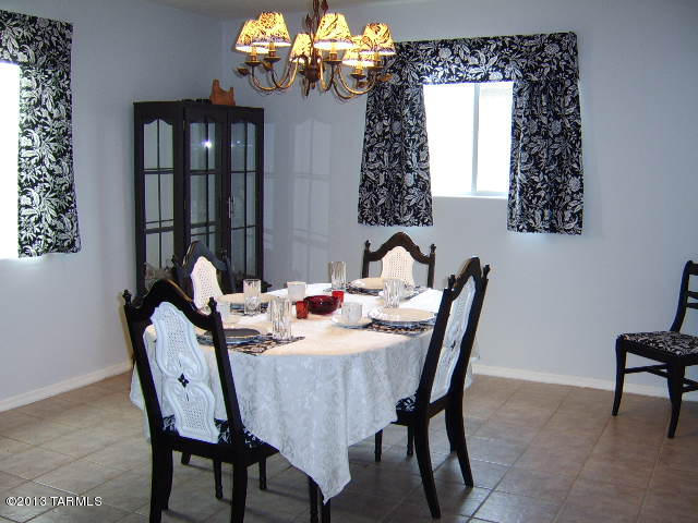 1207 E 33rd St, Tucson, AZ 85713 photo 4