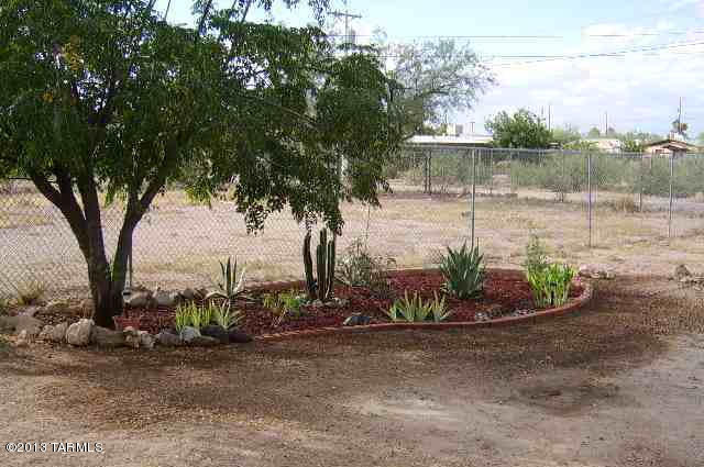 1207 E 33rd St, Tucson, AZ 85713 photo 15