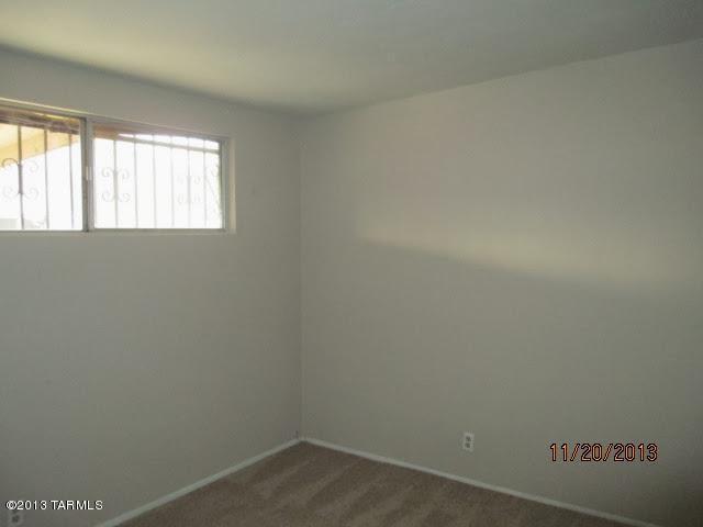 7218 E Sylvane Dr, Tucson, AZ 85710 photo 7