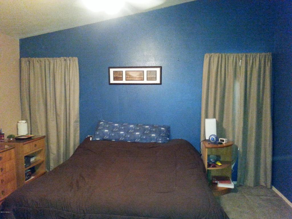 9468 E Bench Mark Loop, Tucson, AZ 85747 photo 2