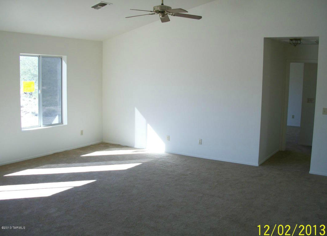 2722 E Calle Bacardi, Vail, AZ 85641 photo 4