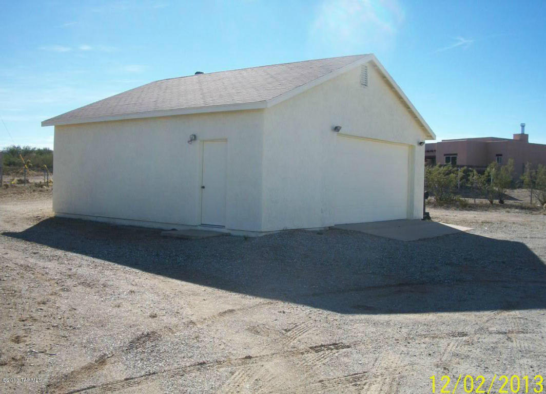 2722 E Calle Bacardi, Vail, AZ 85641 photo 2