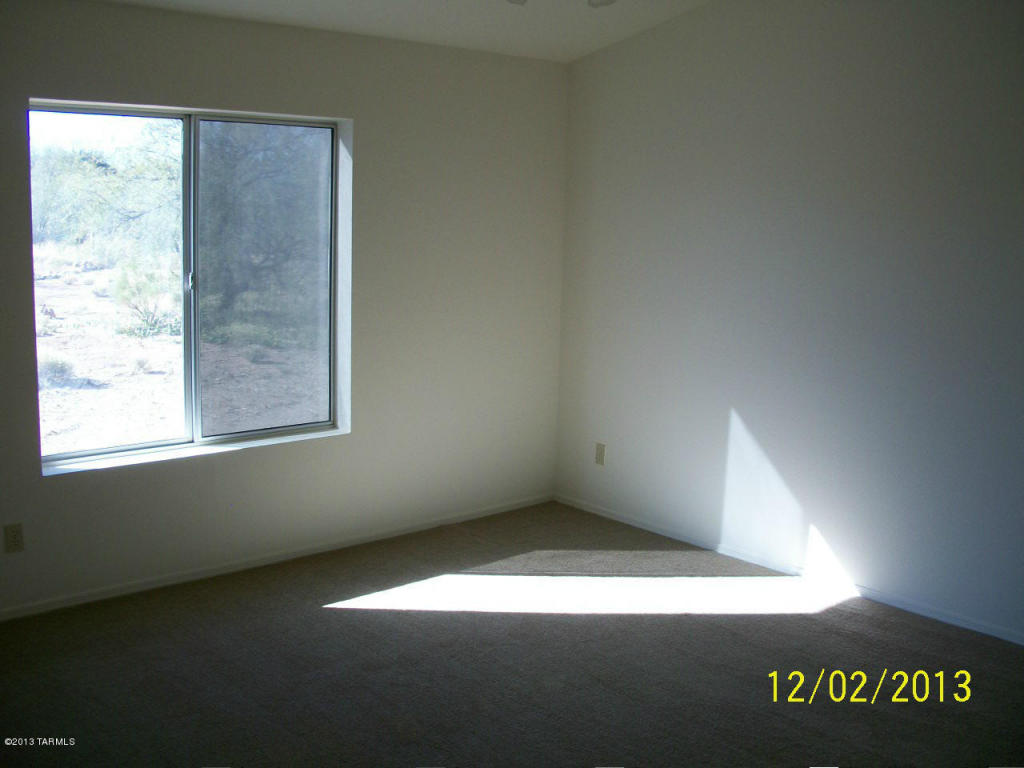 2722 E Calle Bacardi, Vail, AZ 85641 photo 5