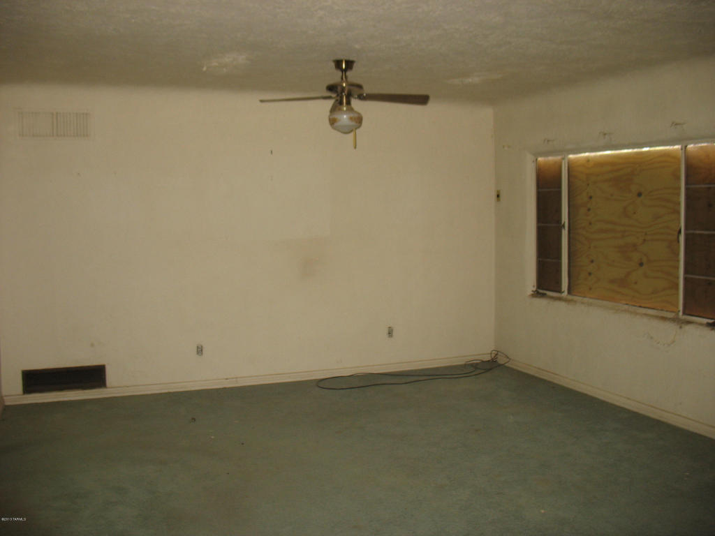 110 S Bisbee Ave, Willcox, AZ 85643 photo 7
