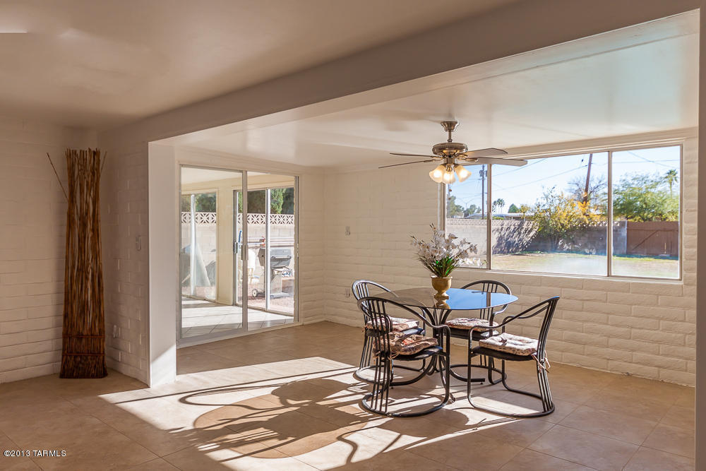 6864 E 45th St, Tucson, AZ 85730 photo 7