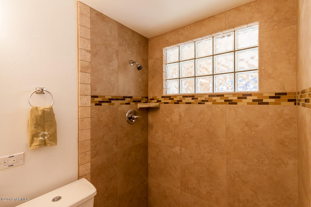 6864 E 45th St, Tucson, AZ 85730 photo 20