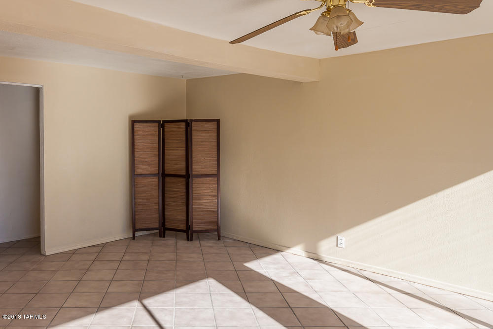 6864 E 45th St, Tucson, AZ 85730 photo 14