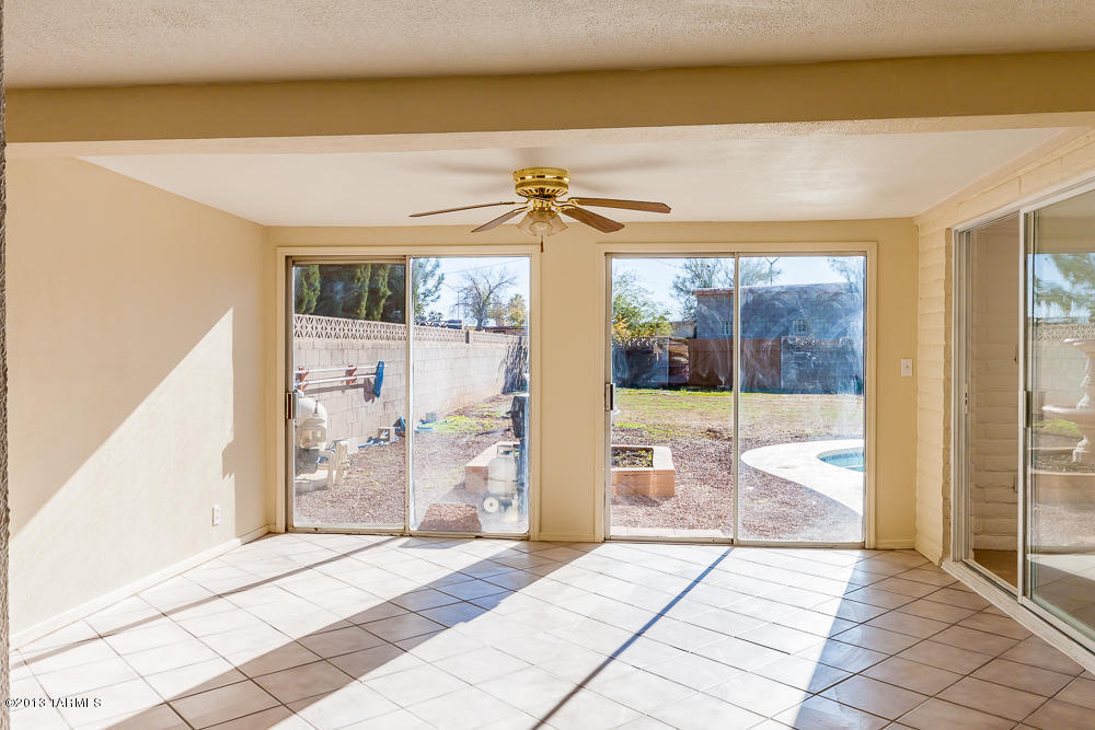6864 E 45th St, Tucson, AZ 85730 photo 13