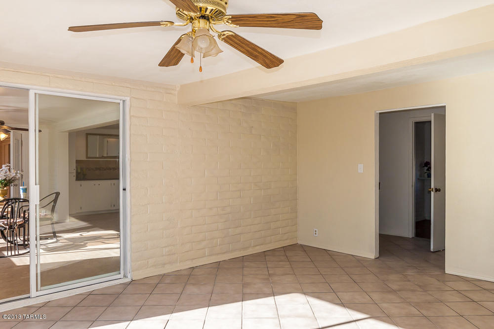 6864 E 45th St, Tucson, AZ 85730 photo 15