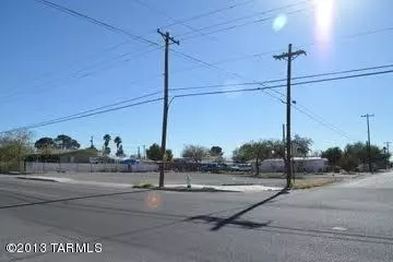 856 E Bilby Rd, Tucson, AZ 85706 photo 3