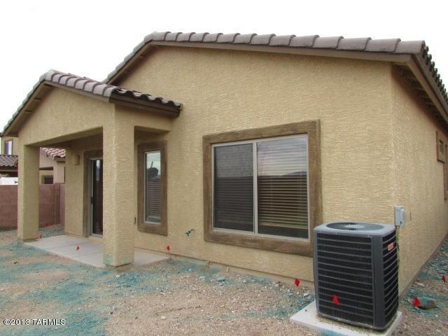 7569 E Fair Meadows Loop, Tucson, AZ 85756 photo 4