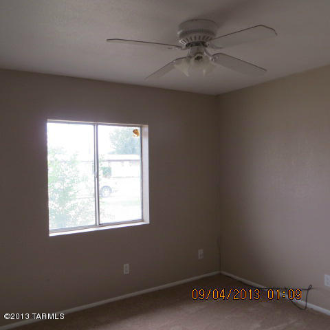 812 N Douglas Rd, Willcox, AZ 85643 photo 9