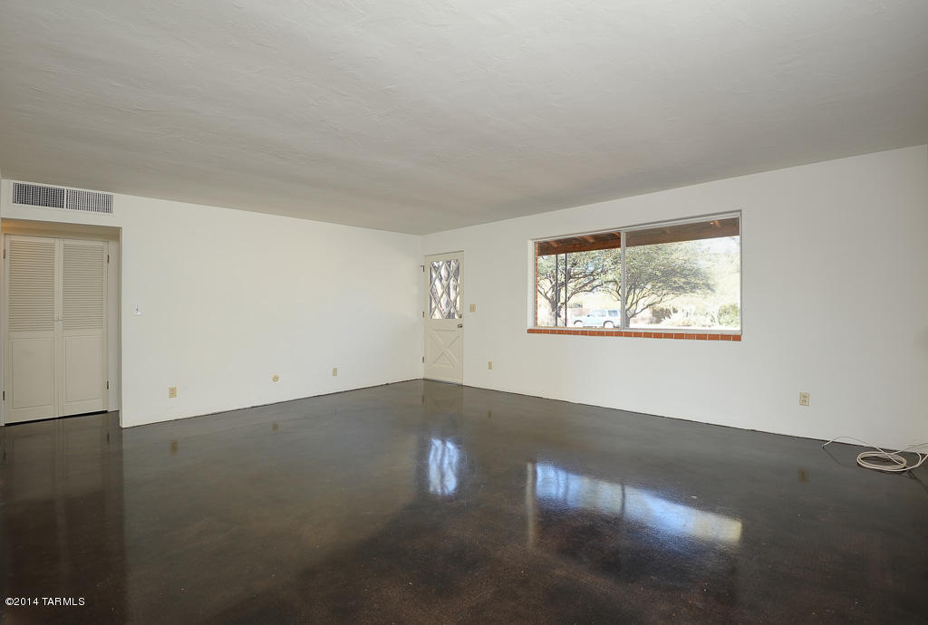 2022 E 9th St, Tucson, AZ 85719 photo 6