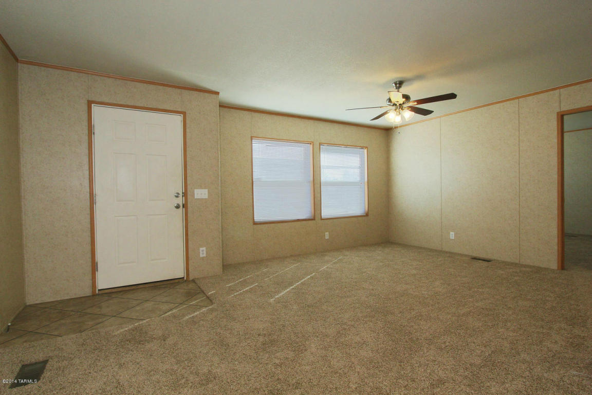 1426 E Ginter Rd, Tucson, AZ 85706 photo 4