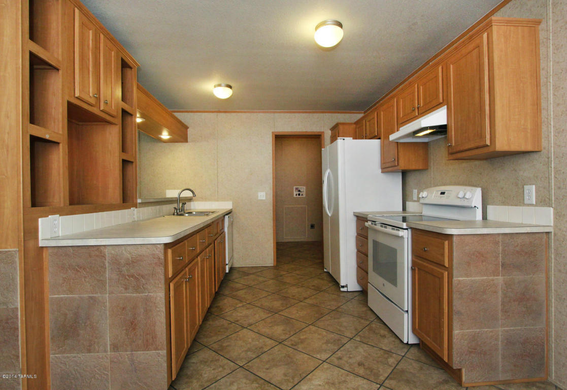 1426 E Ginter Rd, Tucson, AZ 85706 photo 7