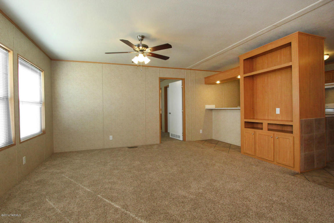 1426 E Ginter Rd, Tucson, AZ 85706 photo 5