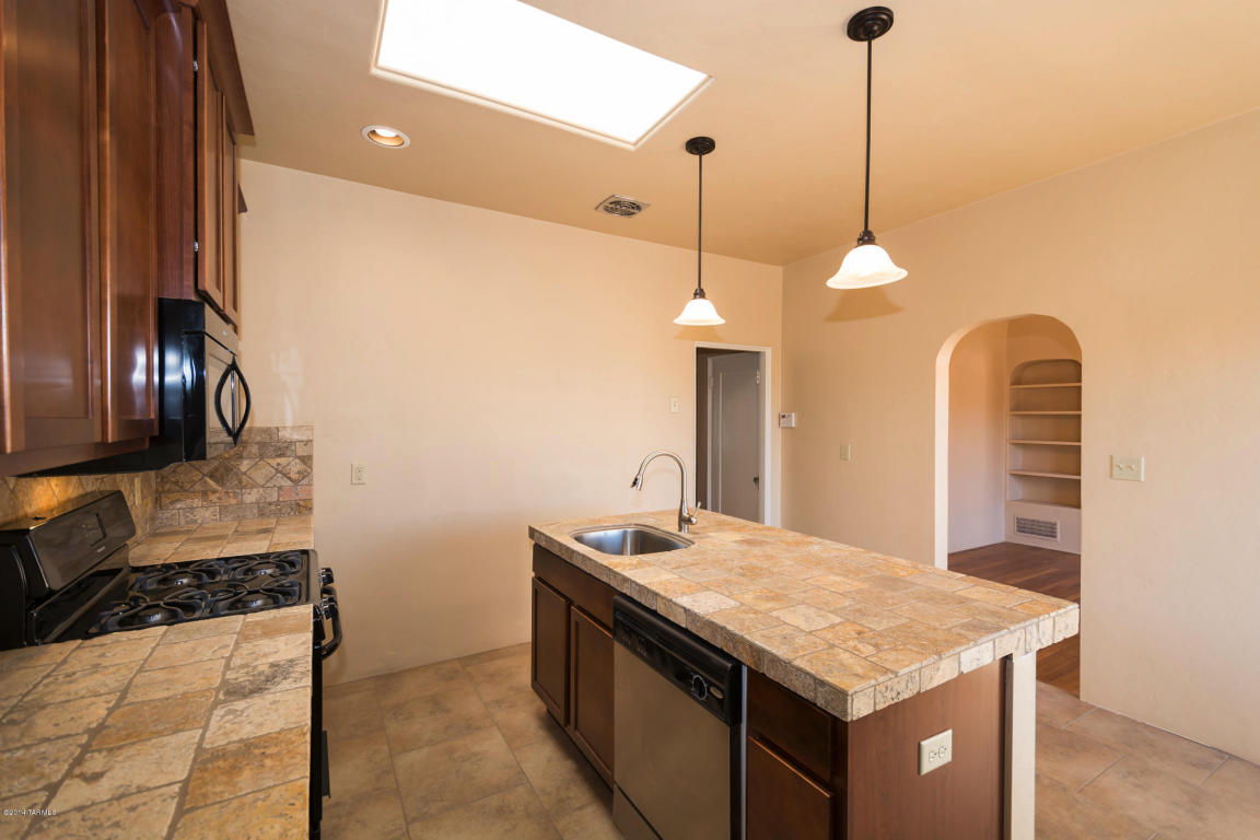 2140 E Spring St, Tucson, AZ 85719 photo 32